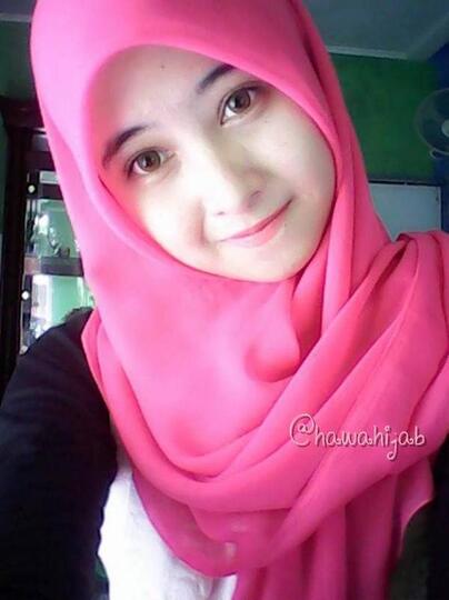 Alesan Kenapa Cowo Suka Banget Sama Cewe yang Berhijab