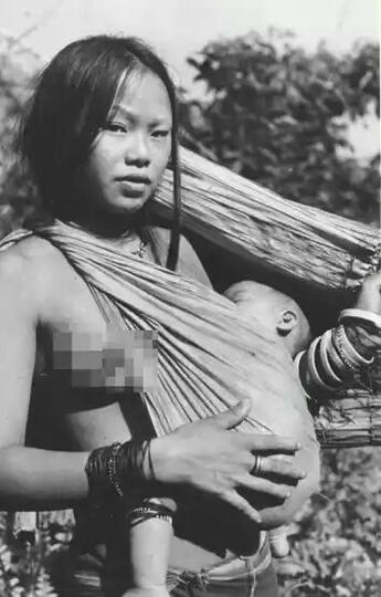Foto langka dan jadul potret kehidupan Suku Dayak di Borneo, keren!