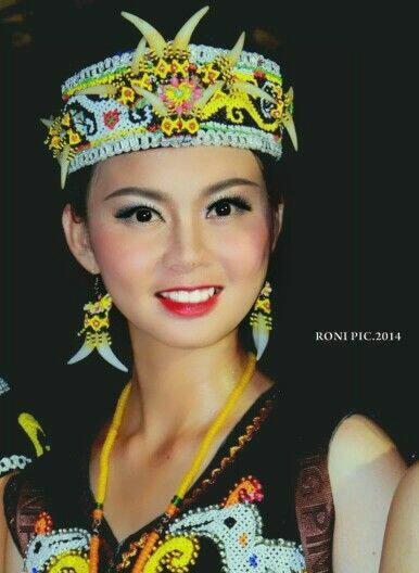 Foto langka dan jadul potret kehidupan Suku Dayak di Borneo, keren!
