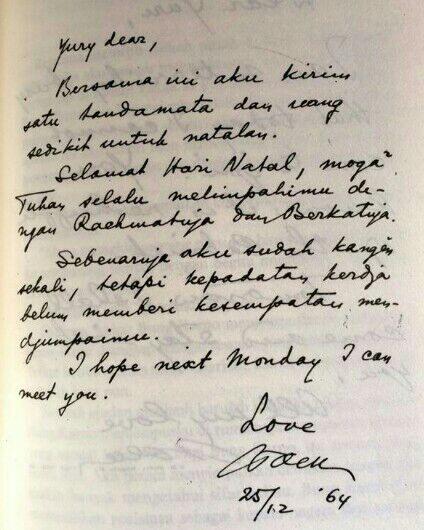 Kisah Surat Selamat Natal Soekarno Untuk Istrinya Ini Bikin Haru