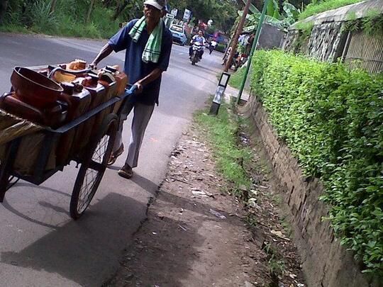 NOSTALGIA…. Saat Minyak Tanah Masih Menjadi Primadona
