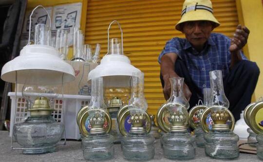 NOSTALGIA…. Saat Minyak Tanah Masih Menjadi Primadona