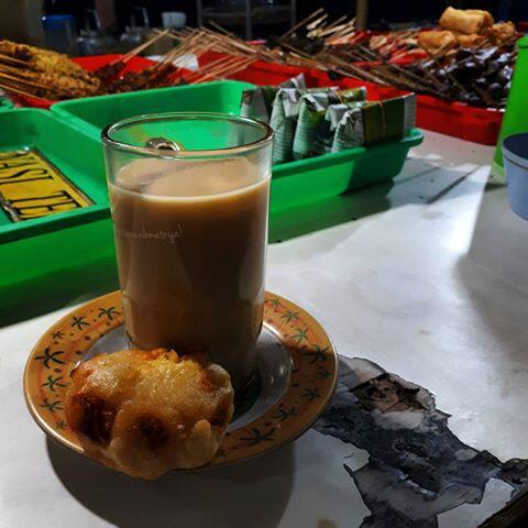 Mampir Yuk, 10 Gorengan dan Jajanan yang perlu agan cicipin di angkringan (part 3)
