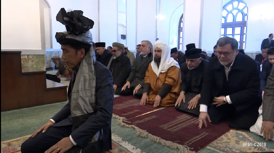 Jokowi Jadi Imam Salat di Afghanistan, Presiden Ghani Makmum