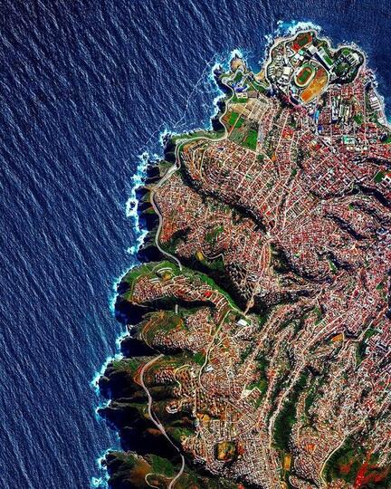 Pemandangan Mengagumkan Bumi dari Satelit Resolusi Tinggi