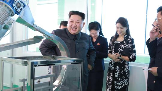 Ini 10 Cara Kim Jong-un Menghamburkan Uangnya