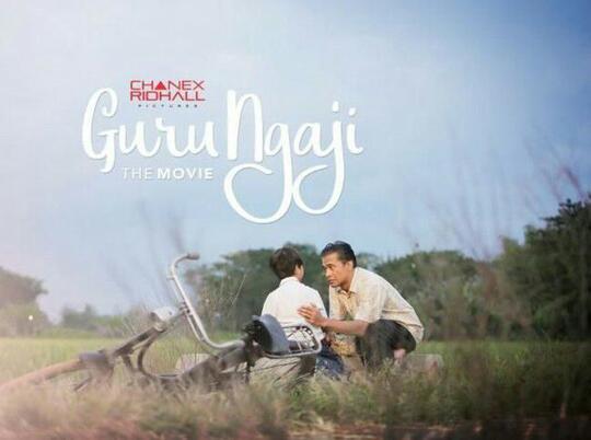 Guru Ini Suruh Siswinya Buka Baju Saat Belajar