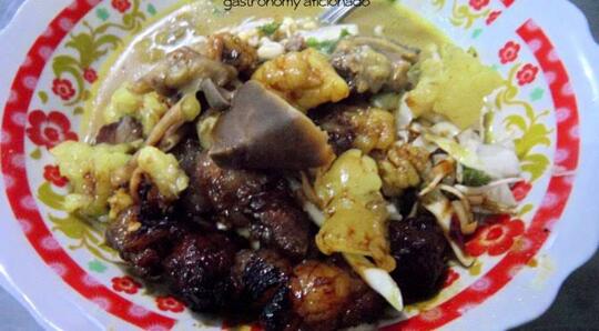 Nasi Becek dan Nasi  Becak, Kuliner Khas Di Ujung Timur Pulau Jawa