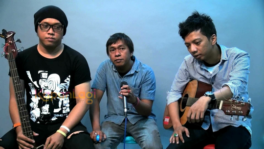 Meski Laku Band Lokal 90'an Ini Kerap Di Buli & Dianggap Kampungan