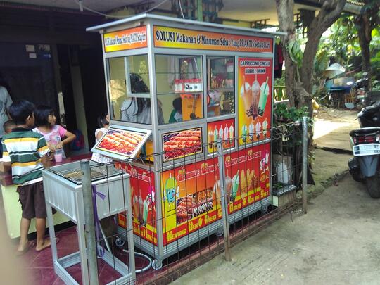 WARALABA USAHA KOMBINASI MAKANAN & MINUMAN 5IN1