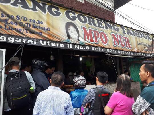 Kuliner Gorengan Pisang Goreng Jumbo