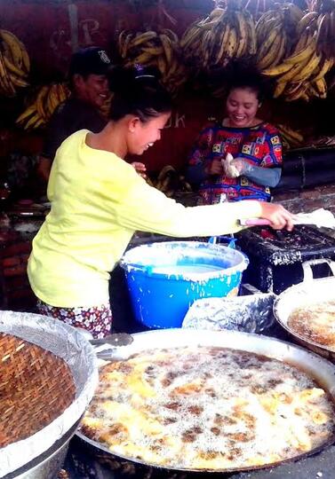 Kuliner Gorengan Pisang Goreng Jumbo