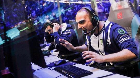 Sekilas Esports! Ini Dia Gosip dan Kabar Terbaru Dunia Esport Indonesia!