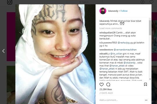 Tobatnya Cewek Punk Hijab Bertato Yang Lagi Viral Nih Gan!