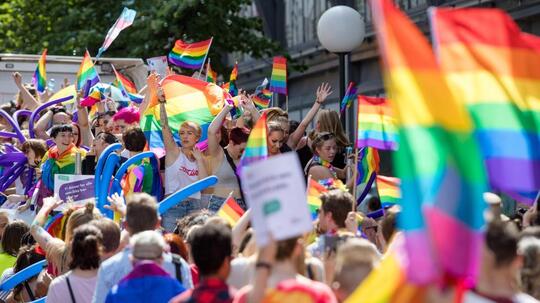 5 Negara Dengan Persentase Gay Tertinggi