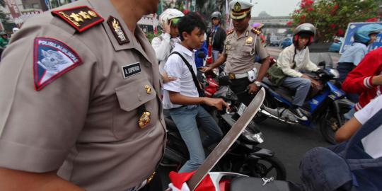 Budaya Perayaan Kelulusan Pelajar Masa Kini Yang Belum Teratasi, Komentar agan?