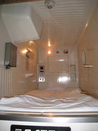 Serba-Serbi Capsule Hotel, Salah Satu Akomodasi Unik Ala Jepang