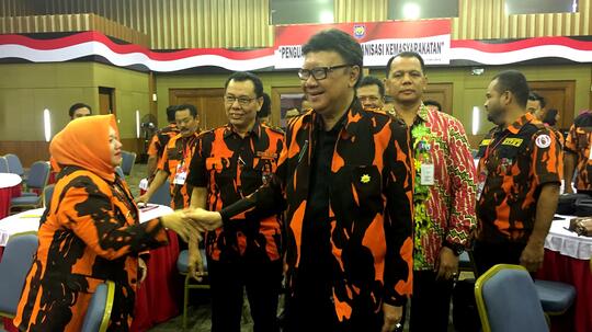 Kenakan Seragam Ormas, Mendagri Beri Arahan pada Pemuda Pancasila