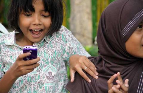 7 Kebiasaan Orang Indonesia Tapi Di Anggap Aneh Oleh Orang Luar