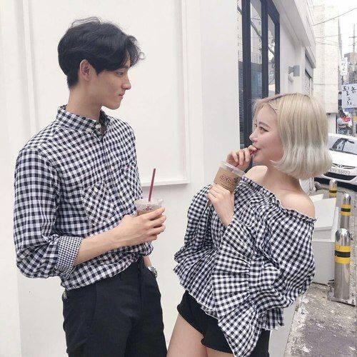 Outfit Couple  Ini Nggak Bikin Kalian Bak Bocah Kembar. Coba Resapi dan Ikuti!