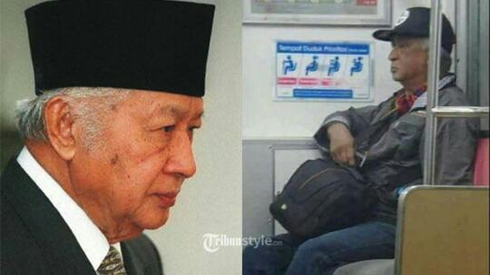 Viral Foto Pria Mirip Soeharto di KRL, Siapa Dia?