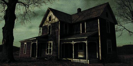 (Misteri) Rumah Kosong Sebelah