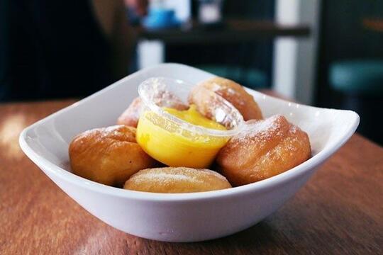 Lezat, Ini Resep Donat Telur Asin Pas Buat Cemilan Saat Lebaran