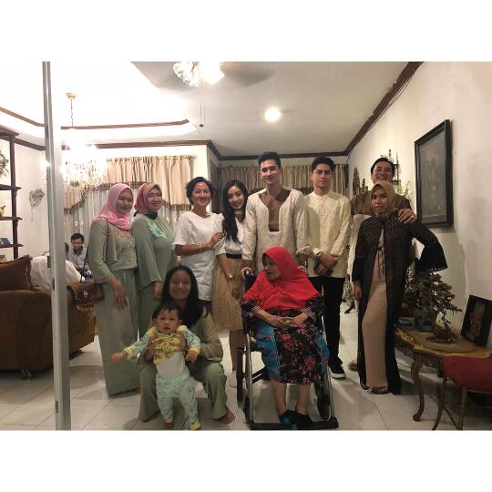 Beda Keyakinan, 8 Potret Setia Wilona Temani Verrel Rayakan Lebaran