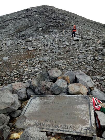 Mendaki Gunung Kerinci, Gunung Api Tertinggi Di Indonesia