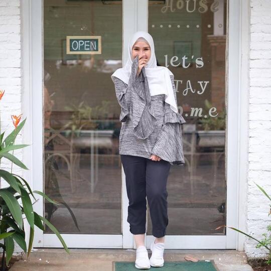 Hobi Pakai Celana Kedodoran, Style Ala Zaskia Adya Mecca Bisa Banget Dijadiin Favorit