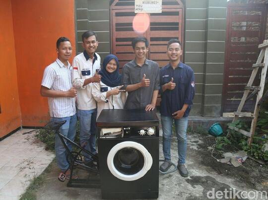 Anak-anak Bangsa Ini Berprestasi Tapi Ketutup Berita "VIRAL" (MIRIS)
