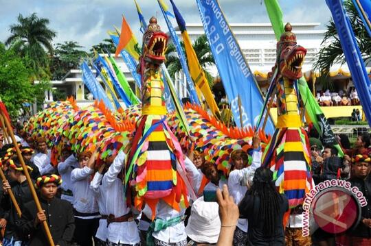 Erau Dan Internasional Folk Art Festival, Dari Kutai Untuk Dunia. #IniIndonesiaku