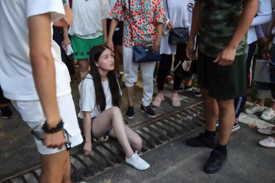 Wow! Kaki Mulus Dan Putih