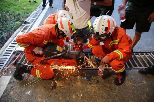 Wow! Kaki Mulus Dan Putih