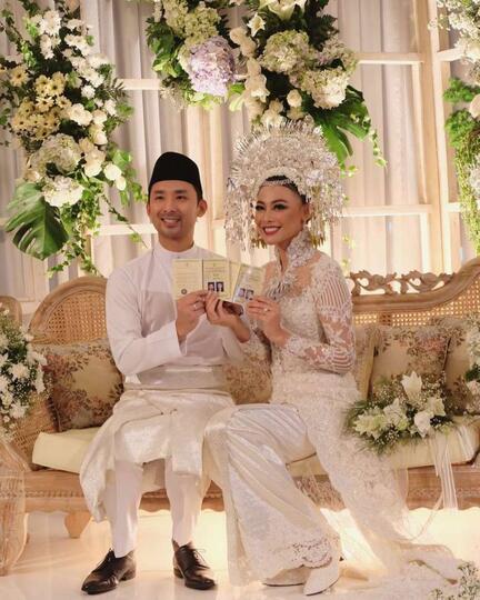 Dikenakan Para Artis Referensi Baju Nikah Adat Minang Ini Bikin Ingin Dihalalin Juga Kaskus