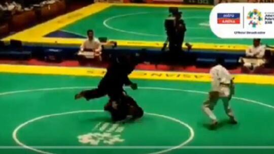 Aksi Brutal Pesilat Malaysia Setelah Dikalahkan Atlet Pencak Silat Singapura di Asian