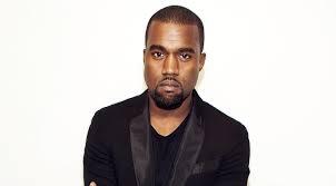 Pembelaan Kanye West Usai Di-bully Soal Sendalnya
