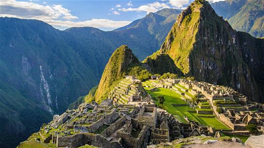 Gunung Padang Cianjur VS Machu Picchu Peru
