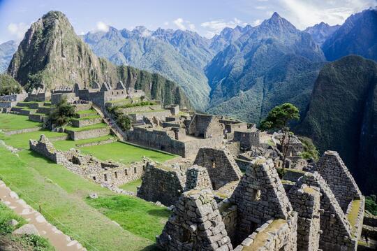 Gunung Padang Cianjur VS Machu Picchu Peru