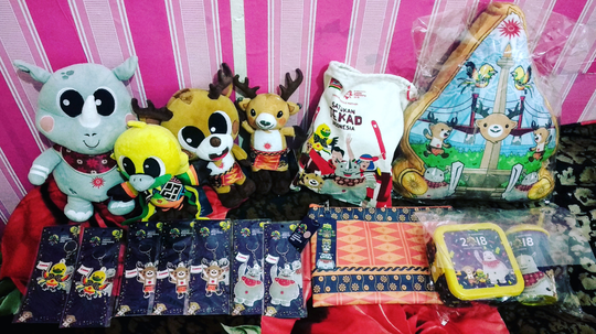 Souvenir apa yang kalian koleksi selama Asian Games 2018 ?