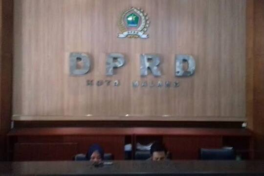 DPRD "Malang" Yang "Malang" Nasibnya