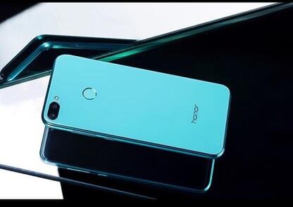Honor 9i Smartphone Stylish Penghancur Xiaomi