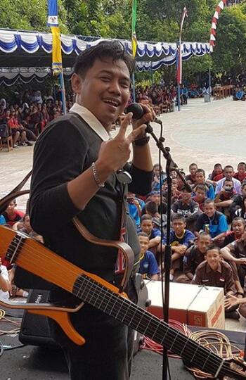 Komika Mudy Tailor Ditangkap karena Narkoba, Ada Fakta Mengejutkan!