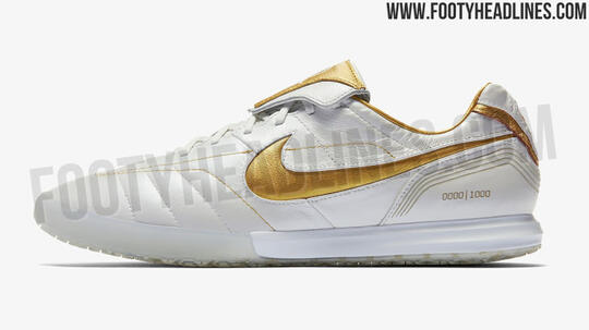 Yes! Hari Ini Nike Rilis Nike Tiempo Legend R10 Ronaldinho Gan | KASKUS