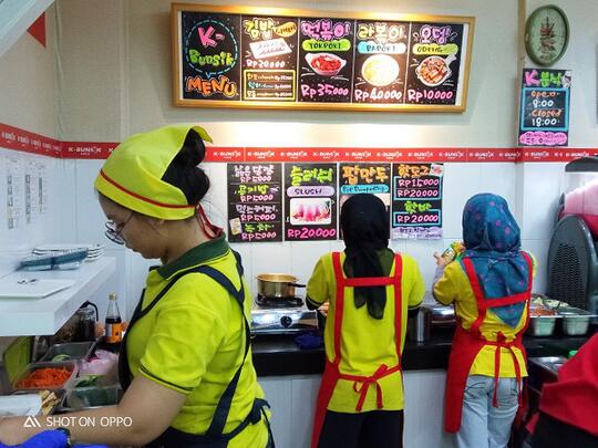 Nyobain Jajanan Korea ke K-Mart