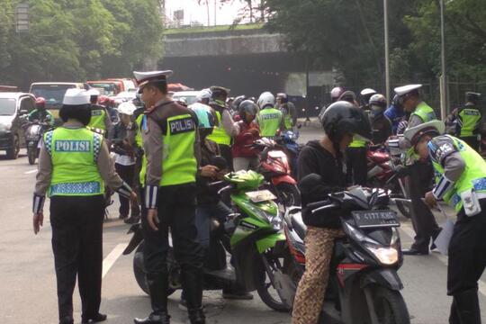 Operasi Zebra 2018, Perhatikan Larangan Berkendara Berikut Ini Gan
