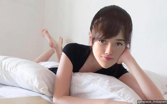 Selebgram CEWEK IGO Cantik Bernama
