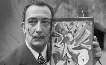 Akibat Selfie Konyol, Lukisan Karya Salvador Dali and Francisco Goya Rusak Parah!