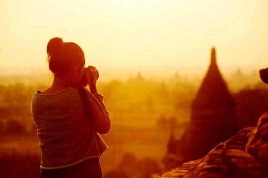 Coba Saja, 5 Hal Ini Akan Membuatmu Menghasilkan Uang Saat Traveling