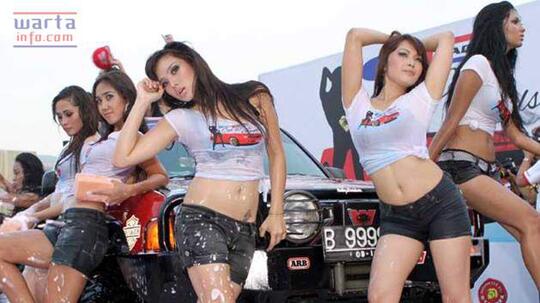 Jadi SPG? KENAPA ENGGA!?